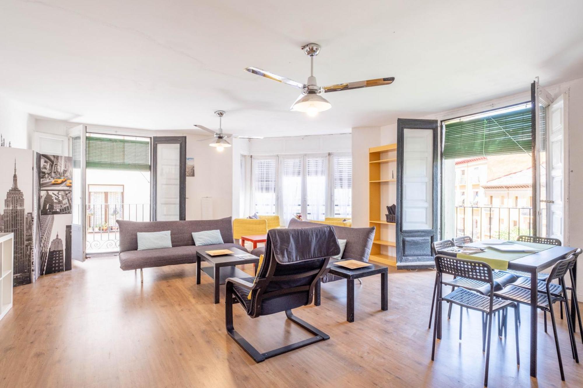 Apartamentos Coso Zaragoza Buitenkant foto