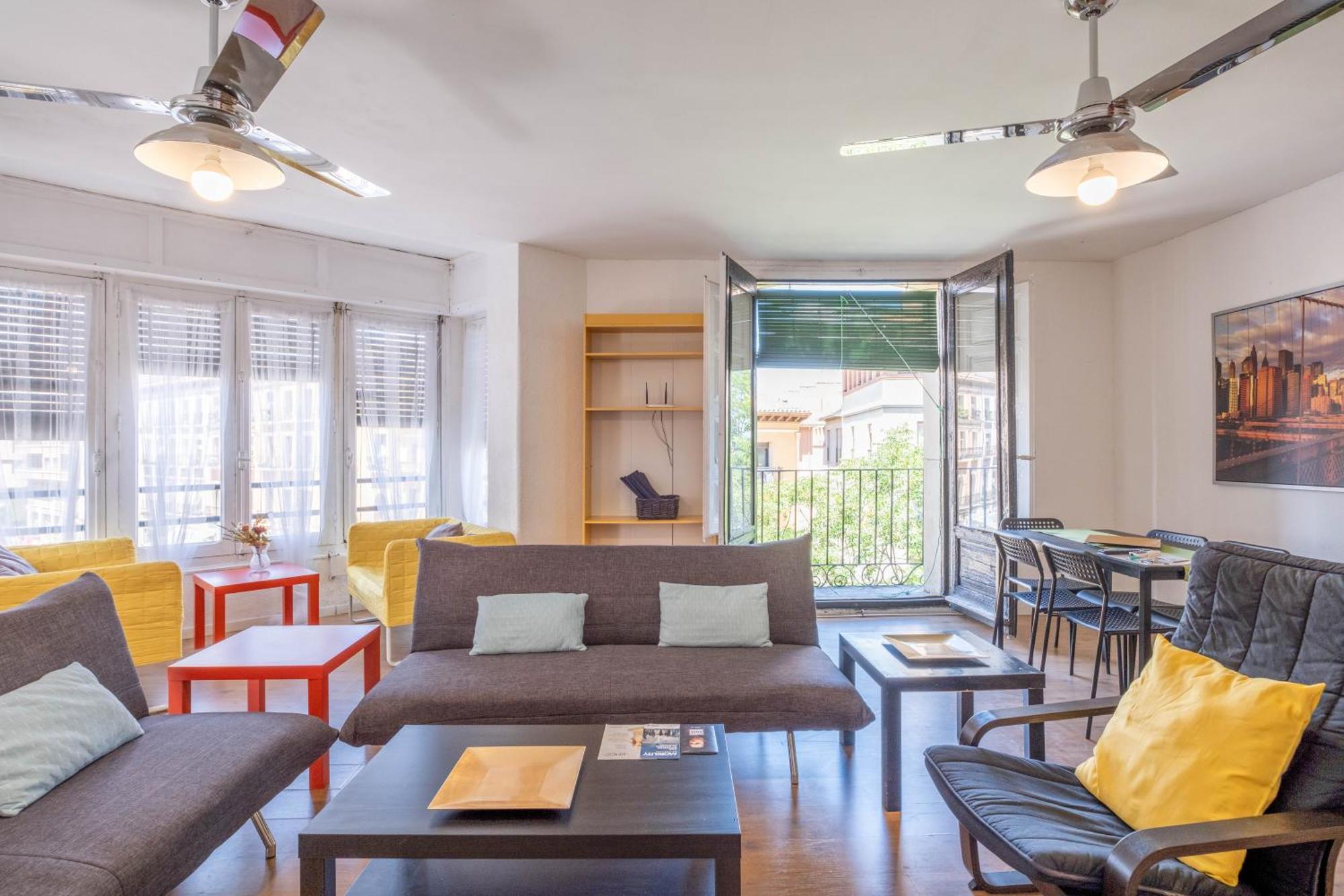 Apartamentos Coso Zaragoza Buitenkant foto