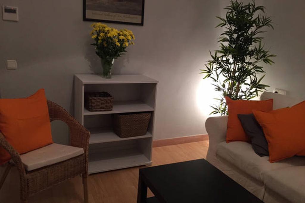 Apartamentos Coso Zaragoza Buitenkant foto